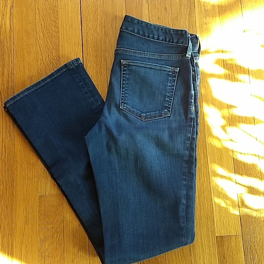 Eddie Bauer Jeans: Boot Cut Slightly Curvy